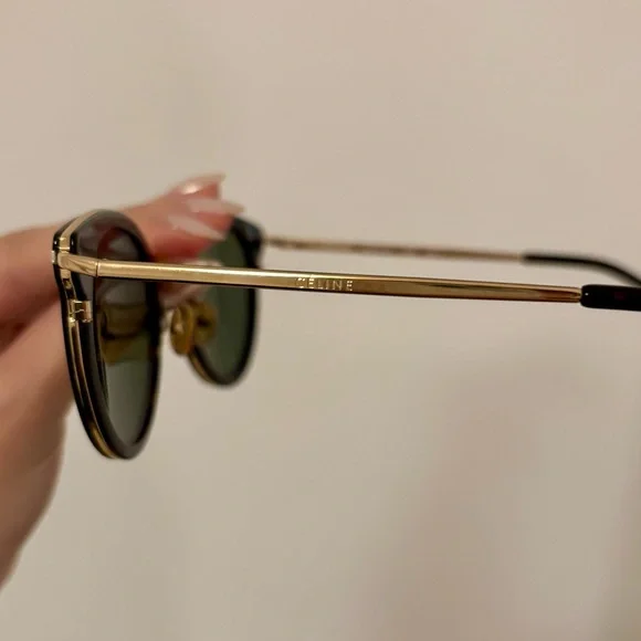 Celine Tortoise and Gold Sunglasses - Picture 4 of 6